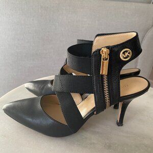 MICHAEL Michael Kors Heel
